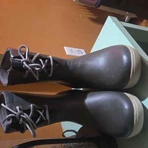Bogs Gray Quinn Lace Rain Boots